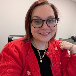 Meet your Posher, Caitlin